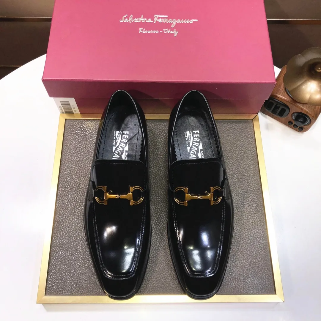 Men's shoes 💰500💰 [Ferragamo/Ferragamo] The latest model in the counter. Original imported high-quality cowhide with open sides + imported 🐂 water-dyed cowhide lining + original luxury metal buckle + original combination outsole. Comparison without pressure 38--45 (45 is custom-made and cannot be returned or exchanged)